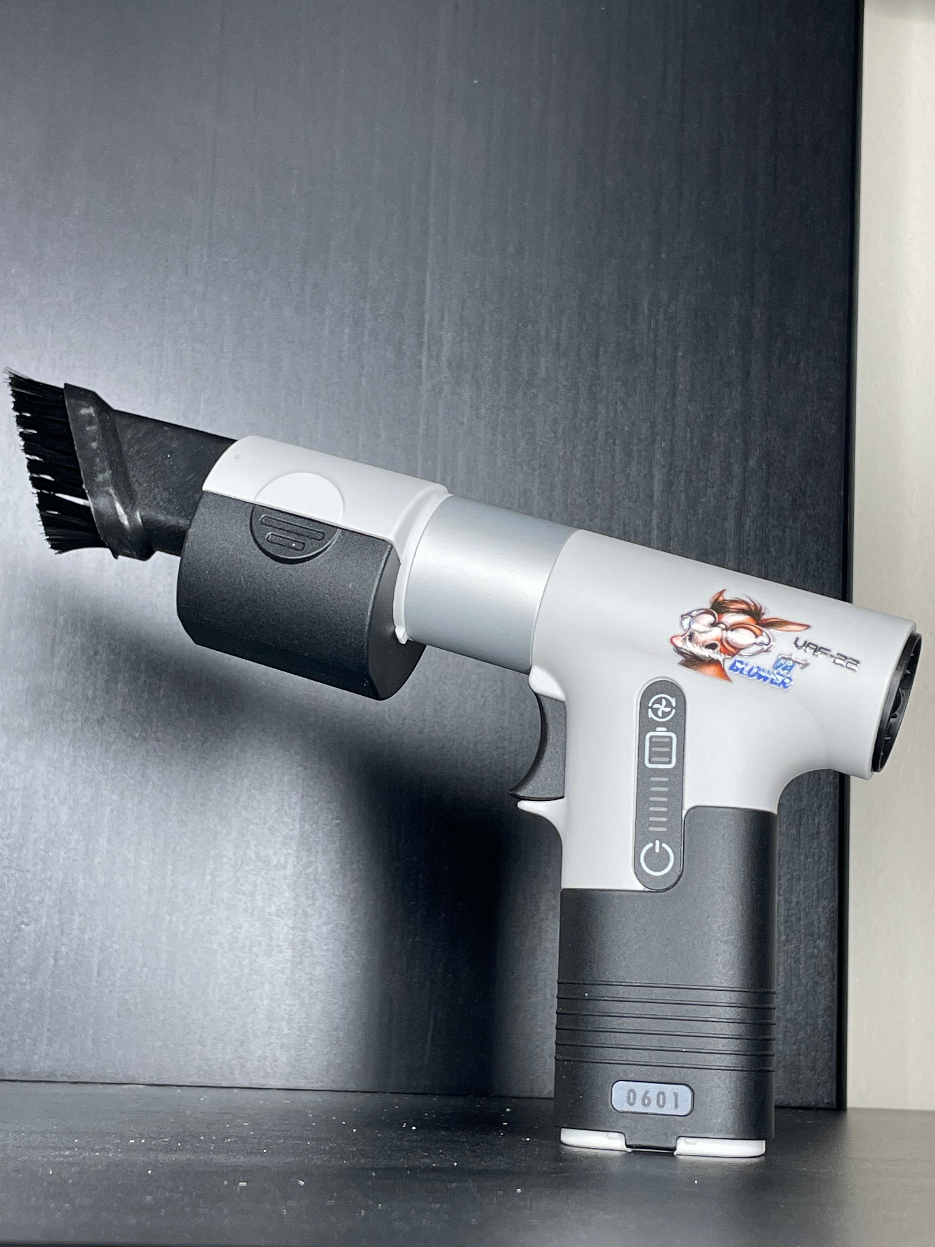Power mini va blower keep it conected